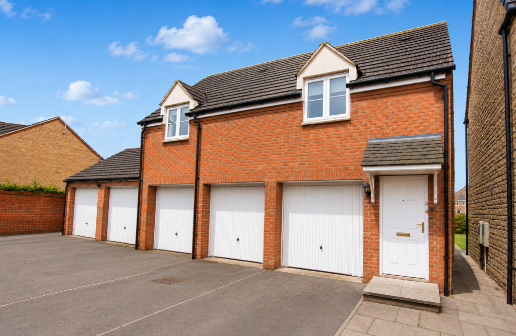 Main image of property: Sir Henry Jake Close, Banbury, Oxfordshire