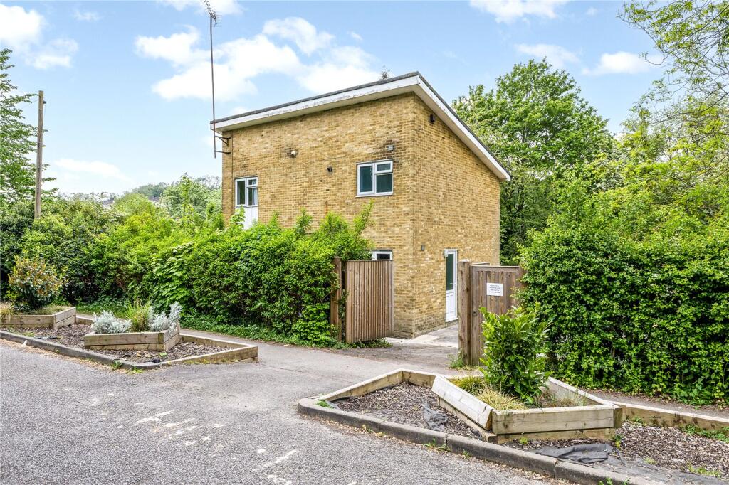 Main image of property: Markfield Road, Caterham, CR3