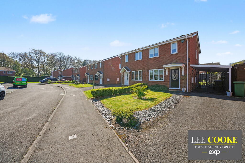 Main image of property: Lawford Close, Aqueduct, Telford, TF4 3RU