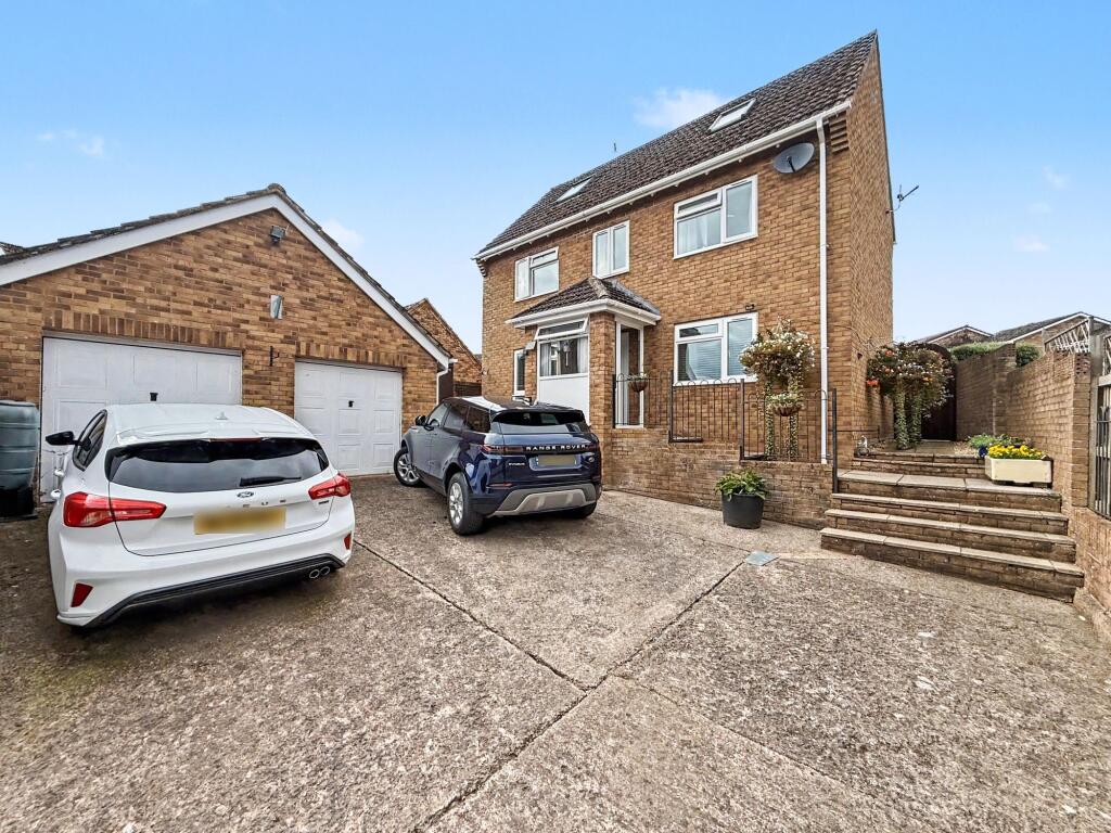 Main image of property: Orkney Mews, Tiverton, EX16