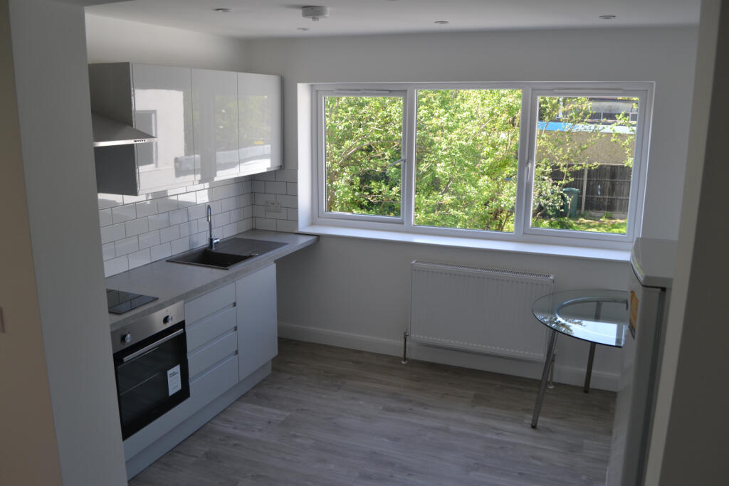Main image of property: Hendon, London, NW4