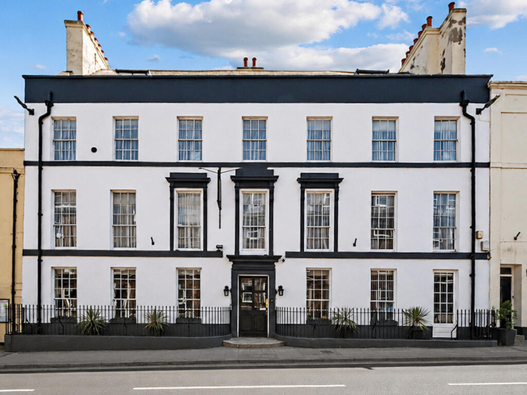 Main image of property: The Wessex Royale Hotel, 32-33 High West Street, Dorchester, Dorset
