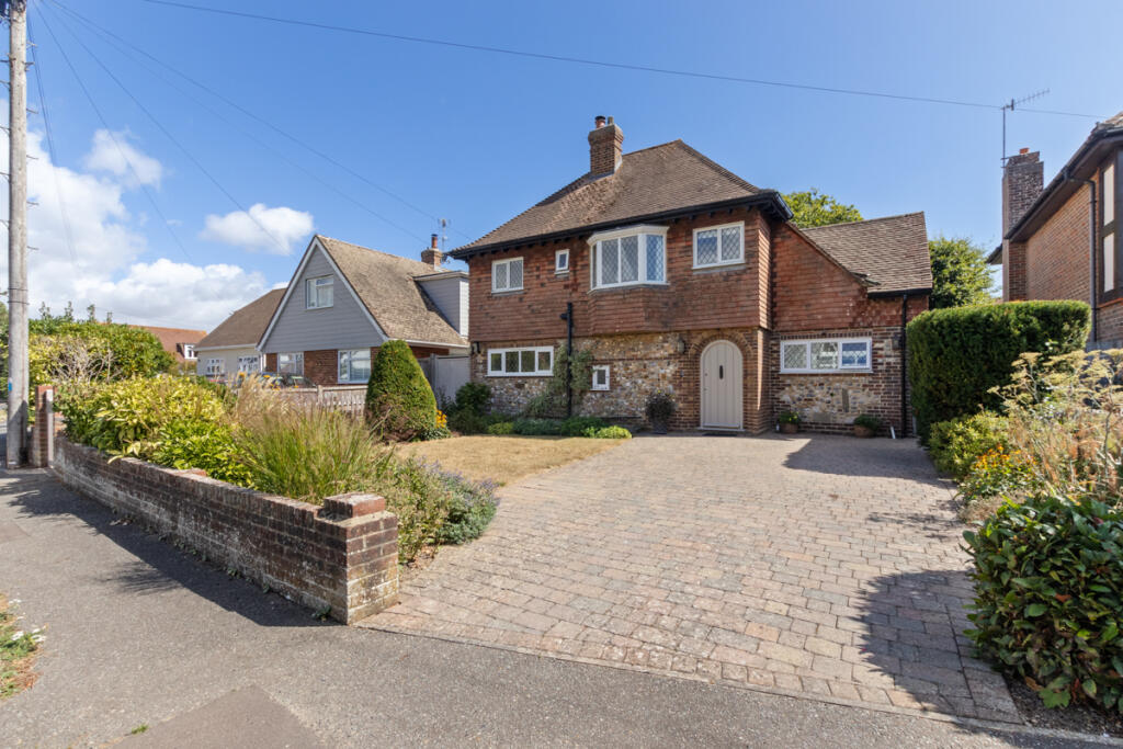 Main image of property: Fernhurst Gardens, Aldwick, West Sussex