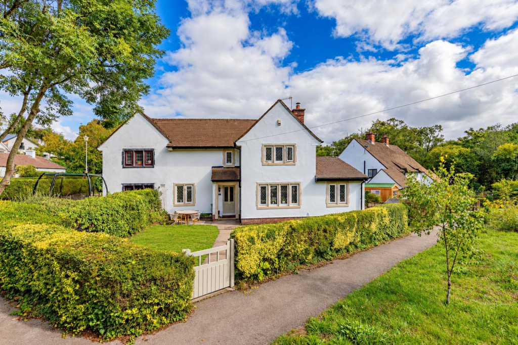 Main image of property: Nantyfelin, Draethen, Newport