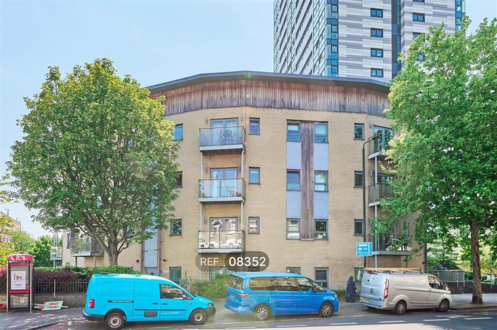 Main image of property: Merryfield Court, Battersea Park Road, SW11 5BF