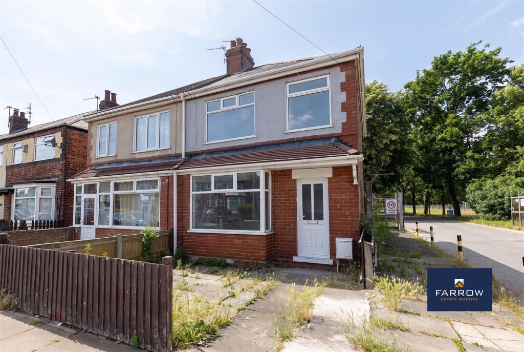 Main image of property: Chelmsford Avenue, Grimsby