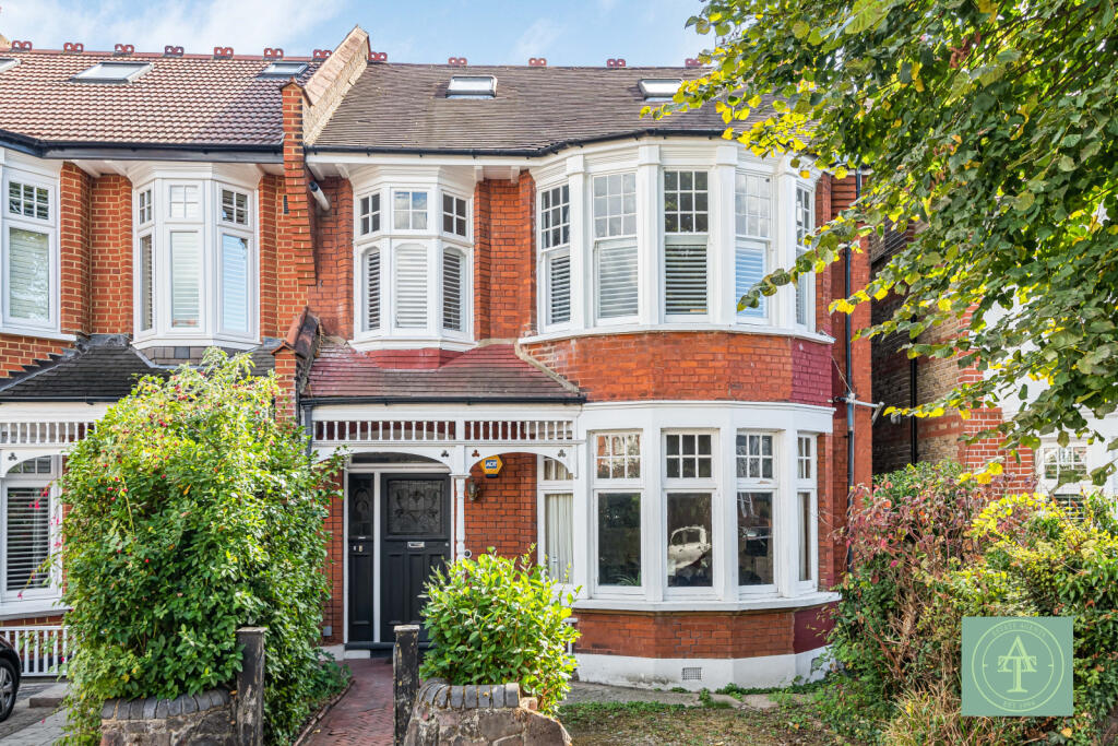 Main image of property: Selborne Road, Southgate, London, N14