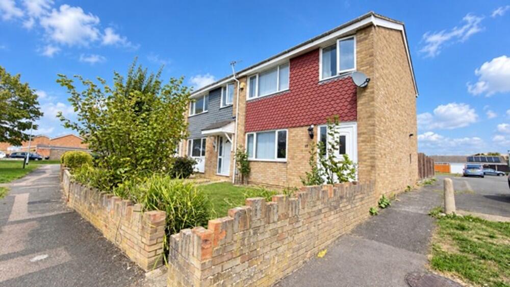 Main image of property: Kenilworth Walk, Bedford, MK41