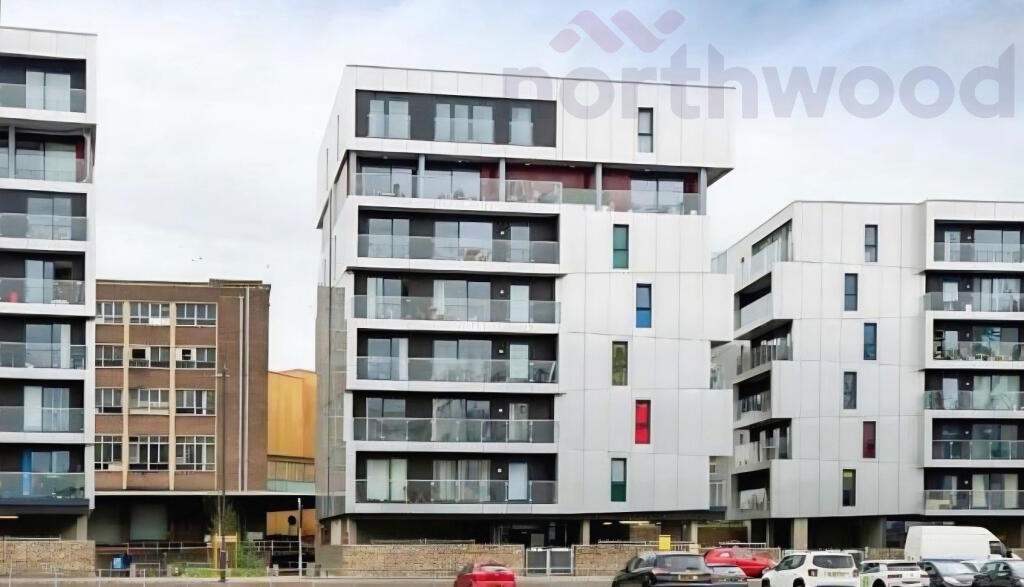 Main image of property: Robinson Bank, Norwich, NR1