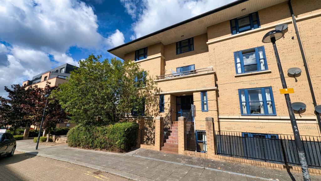 Main image of property: North Third Street, Milton Keynes, MK9