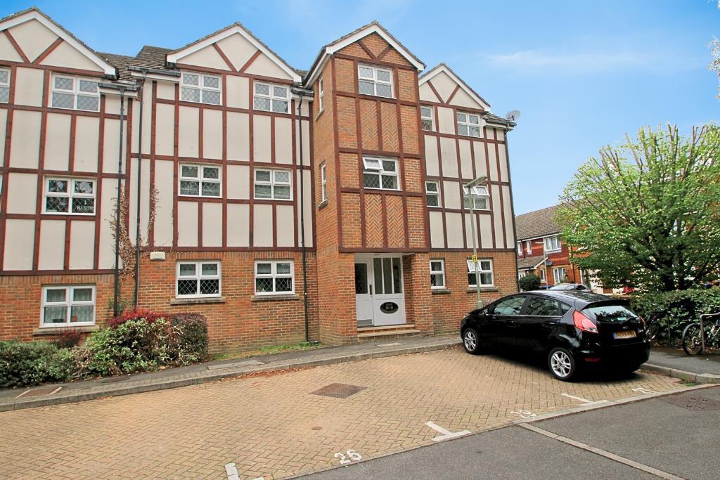 Main image of property: Lorne Gardens, Knaphill, Woking