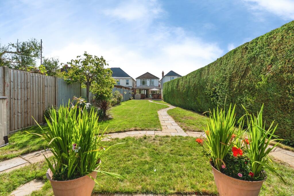Main image of property: Radstock Road, Southampton, Hampshire, SO19