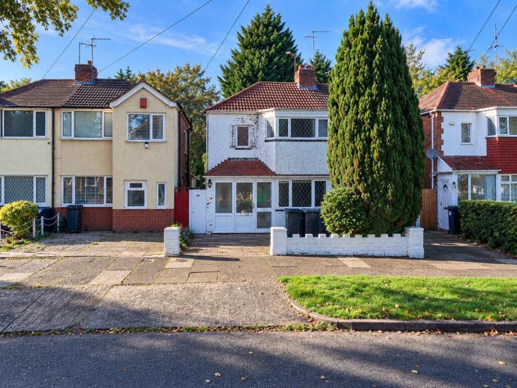 Main image of property: 89 Courtenay Road, Birmingham, B44 8JB