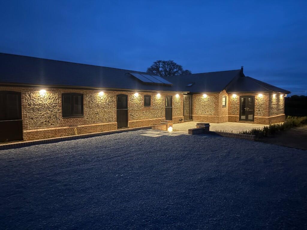 Main image of property: Beslyns Road, Great Bardfield 