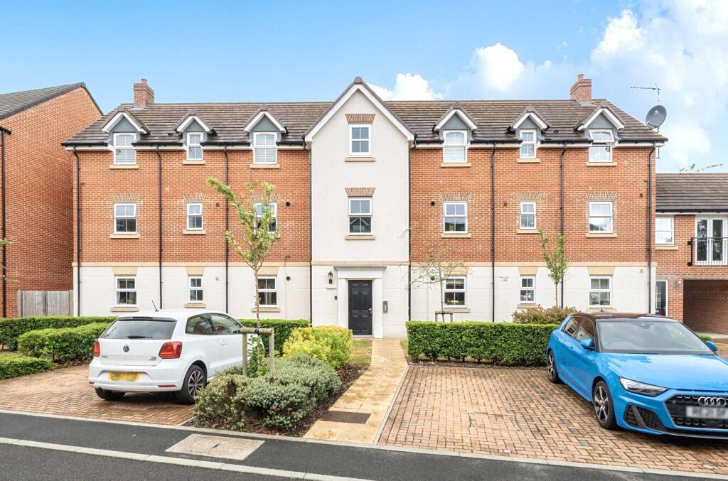 Main image of property: Hutton Close, Newbury, Berkshire