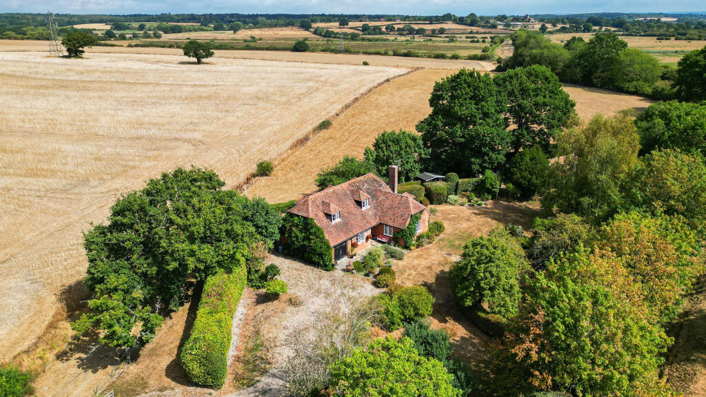 Main image of property: Bridge Cottage, Kenardington TN26 2NH