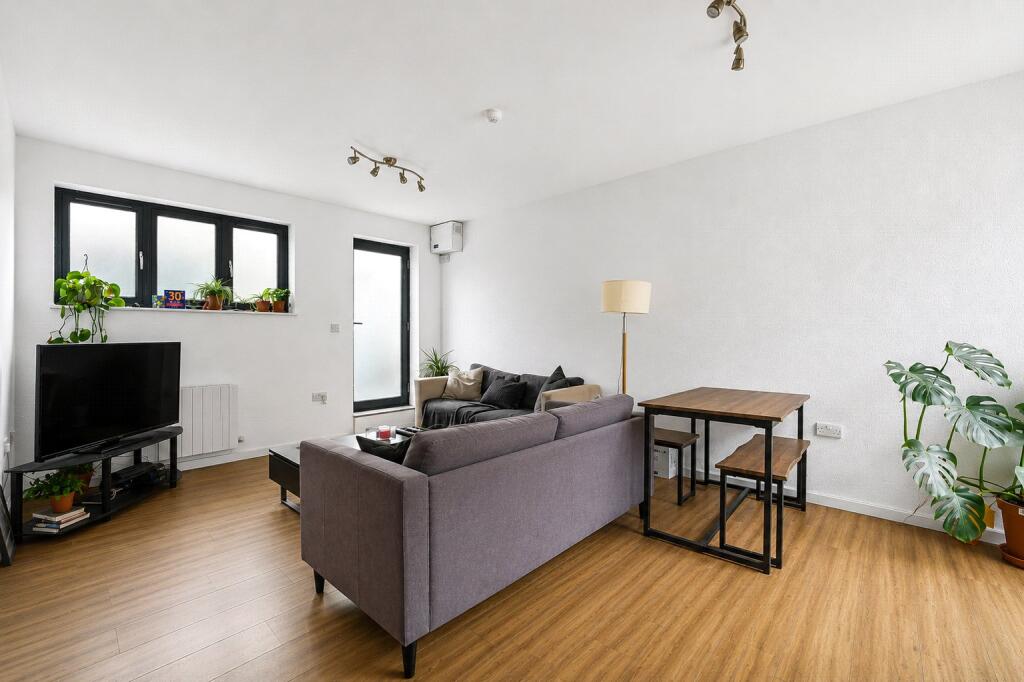 Main image of property: Barnet Grove, Bethnal Green, London, E2