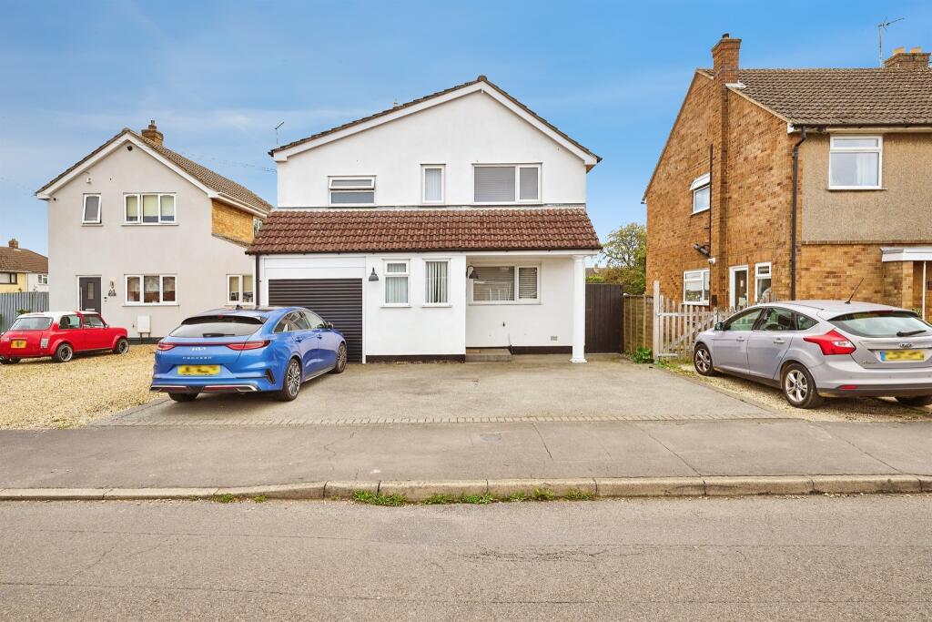 Main image of property: The Grove, Market Deeping, Peterborough