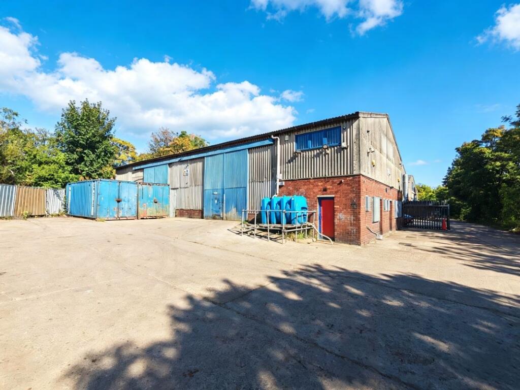Main image of property: 62 Cyclops Street, Sheffield, South Yorkshire, S4 8EH