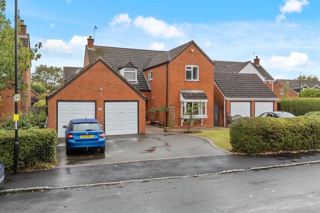 Main image of property: Whitefield Close, Coventry