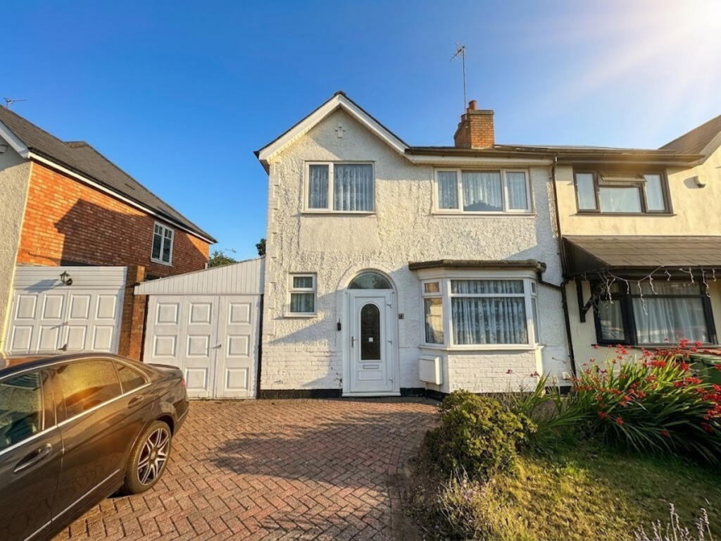 Main image of property: Union Road, Solihull, B90 3