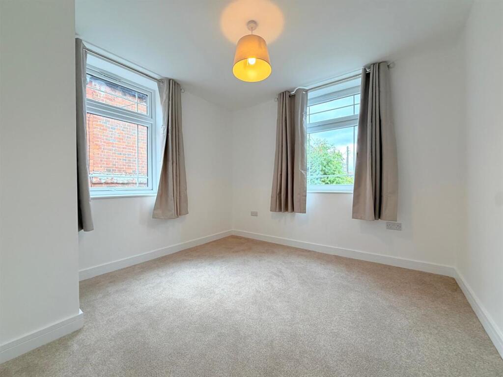 Main image of property: New Cut, Cullompton