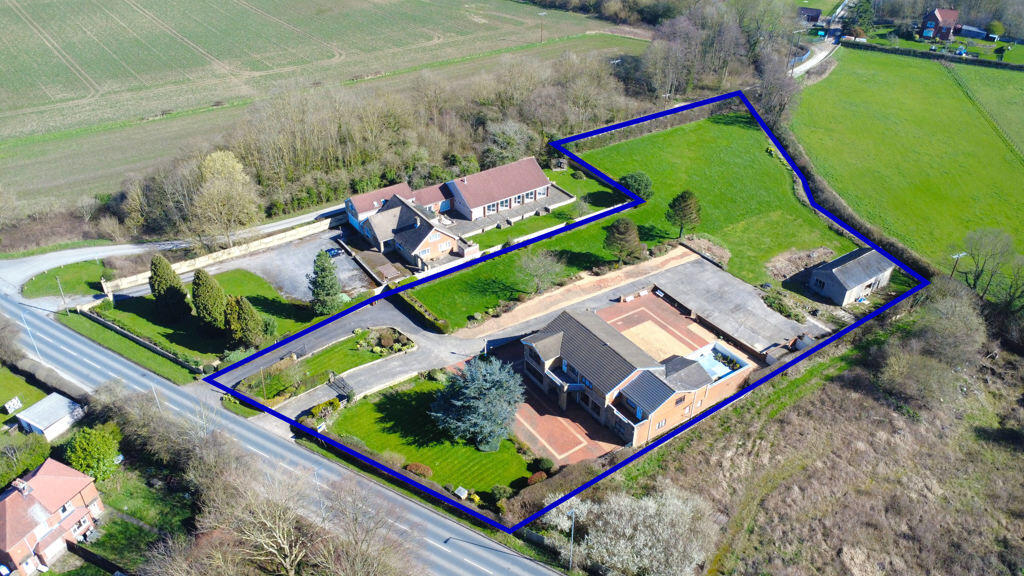 Main image of property: Kinza House, 396 Aberford Road, Stanley, Wakefield, WF3 4PQ