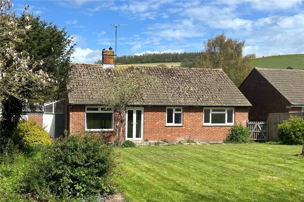 Main image of property: Chidden Close, East Meon, Petersfield, Hampshire, GU32