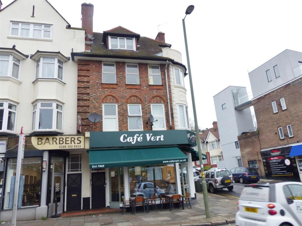 Main image of property: Finchley Lane, Hendon, NW4 1BN