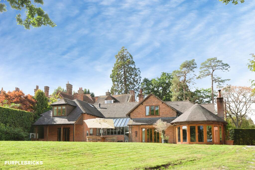 Main image of property: Stockcross, Newbury, RG20