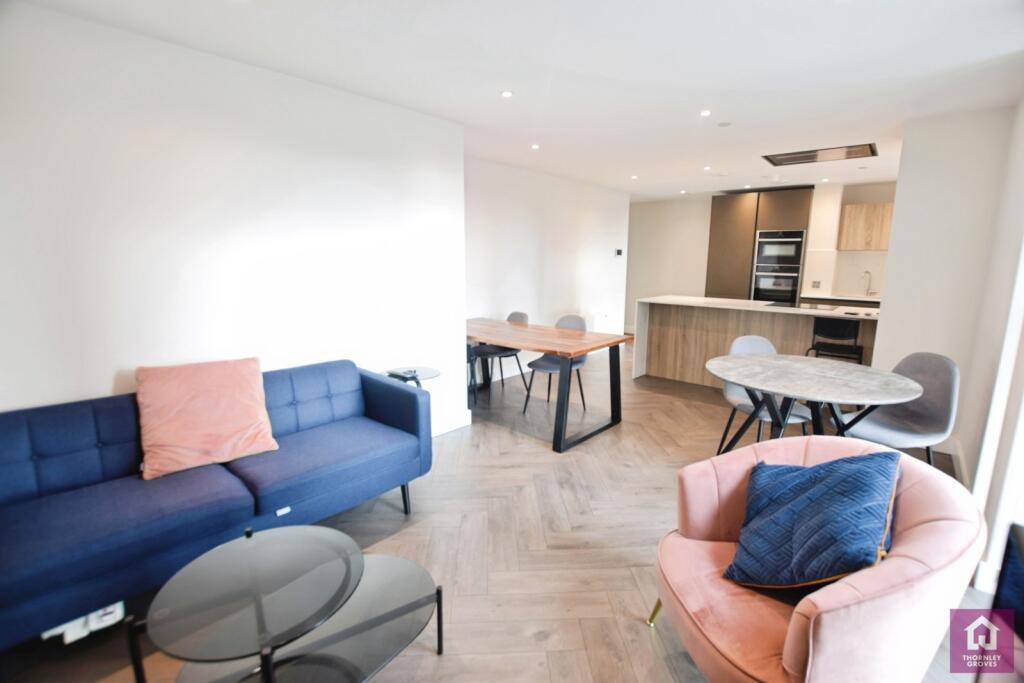 Main image of property: Castle Wharf, 2A Chester Road, Deansgate, Manchester, M15