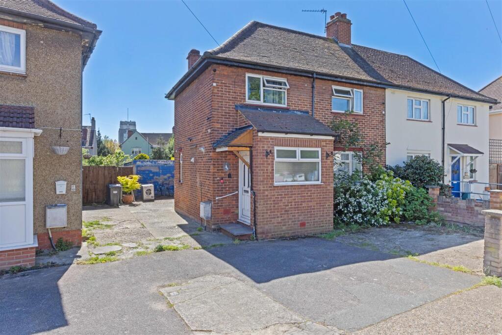 Main image of property: Brentwick Gardens | Brentford, London | TW8 | 0.3 miles to Gunnersbury Park