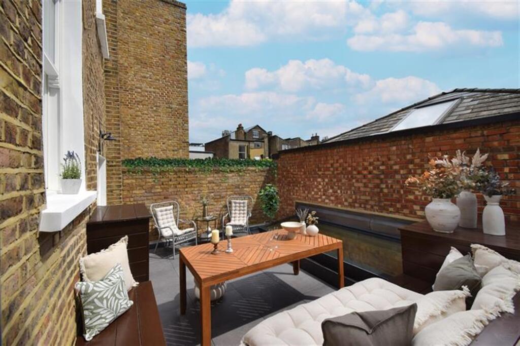 Main image of property: Westbourne Park Road, W11