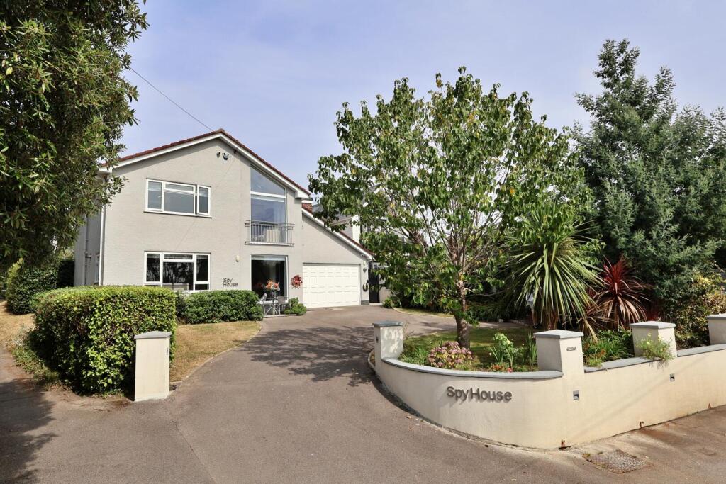 Main image of property: Middle Road, Lytchett Matravers, Poole