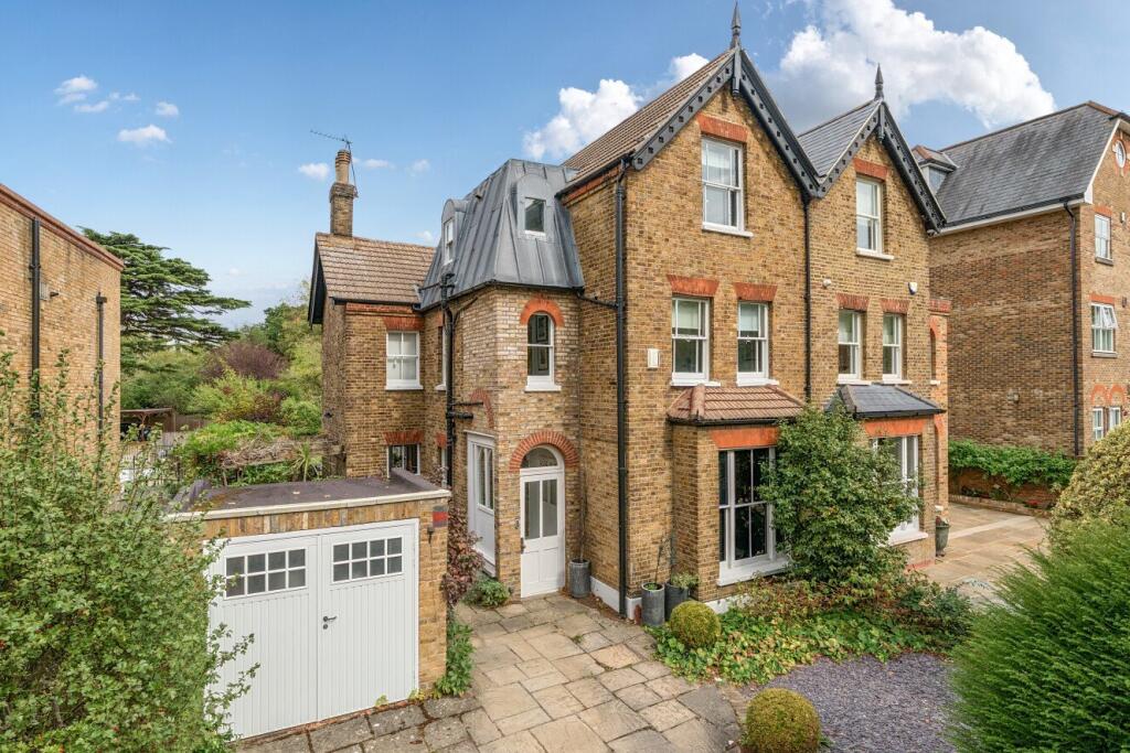 Main image of property: Royal Parade, Chislehurst, BR7