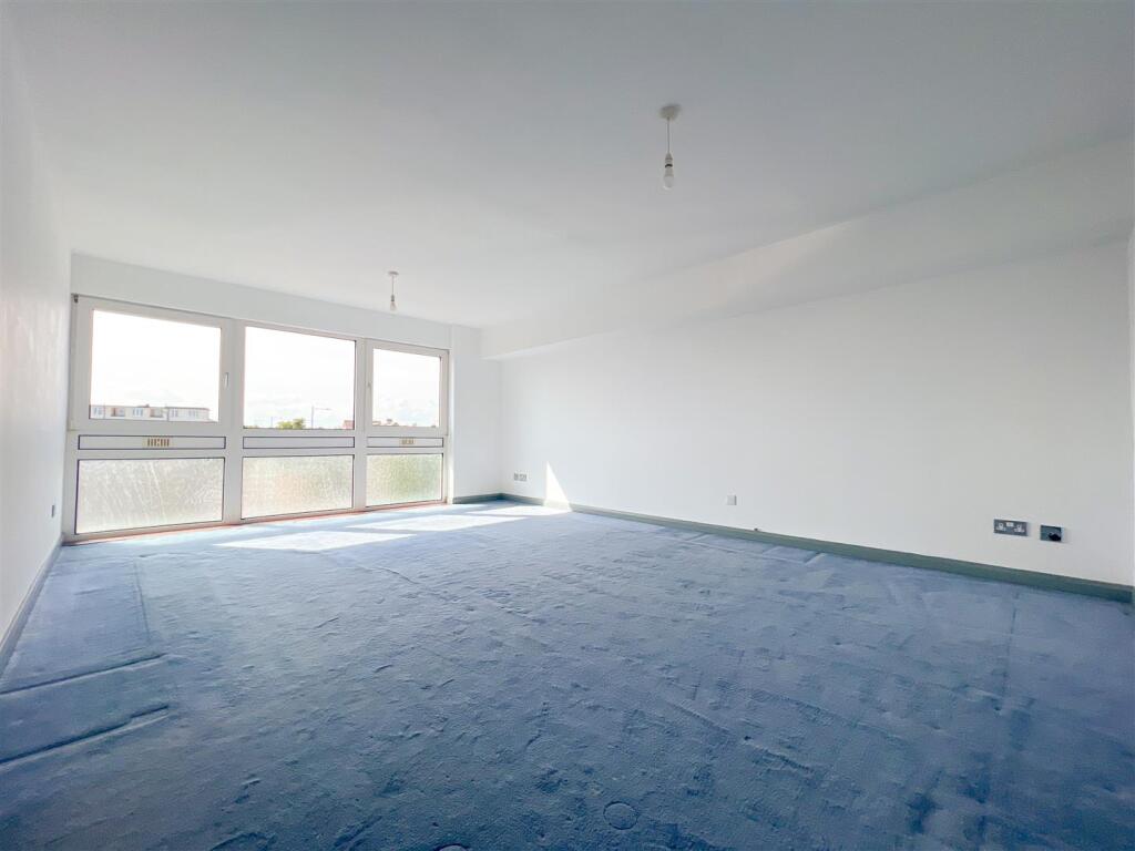 Main image of property: London Road, Leigh-On-Sea