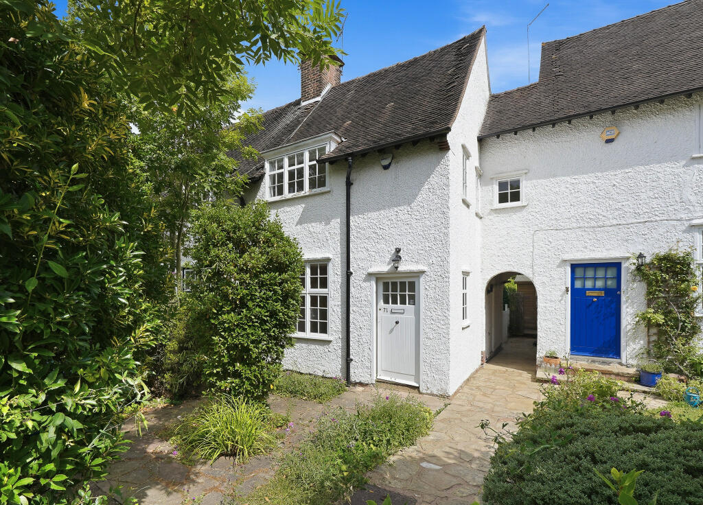 Main image of property: Oakwood Road, NW11