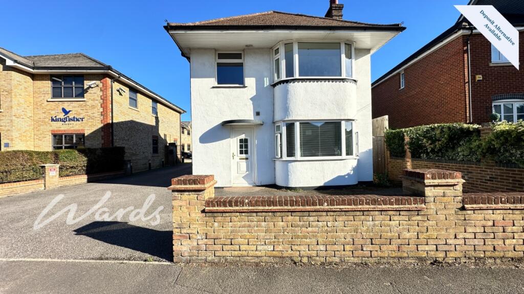 Main image of property: New Hythe Lane Larkfield ME20