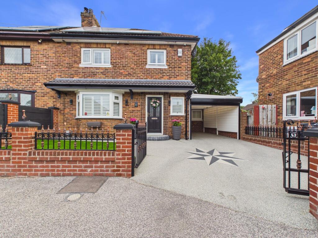 Main image of property: Lancaster Crescent, Skelmersdale, WN8