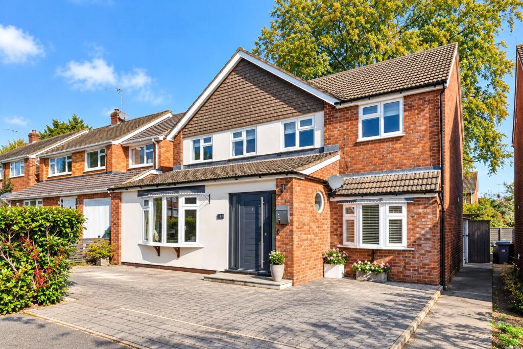 Main image of property: Elliott Rise, Ascot, Berkshire, SL5