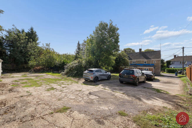Courtyard &amp; Garages