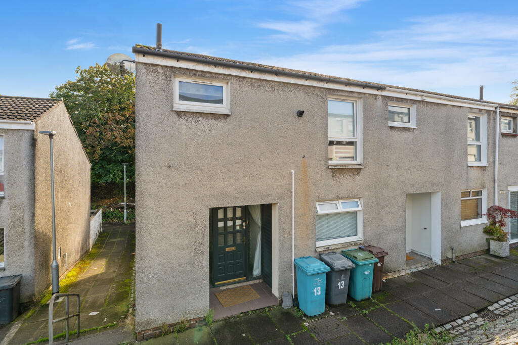 Main image of property: Broomlands Road, Carbrain, Cumbernauld, North Lanarkshire