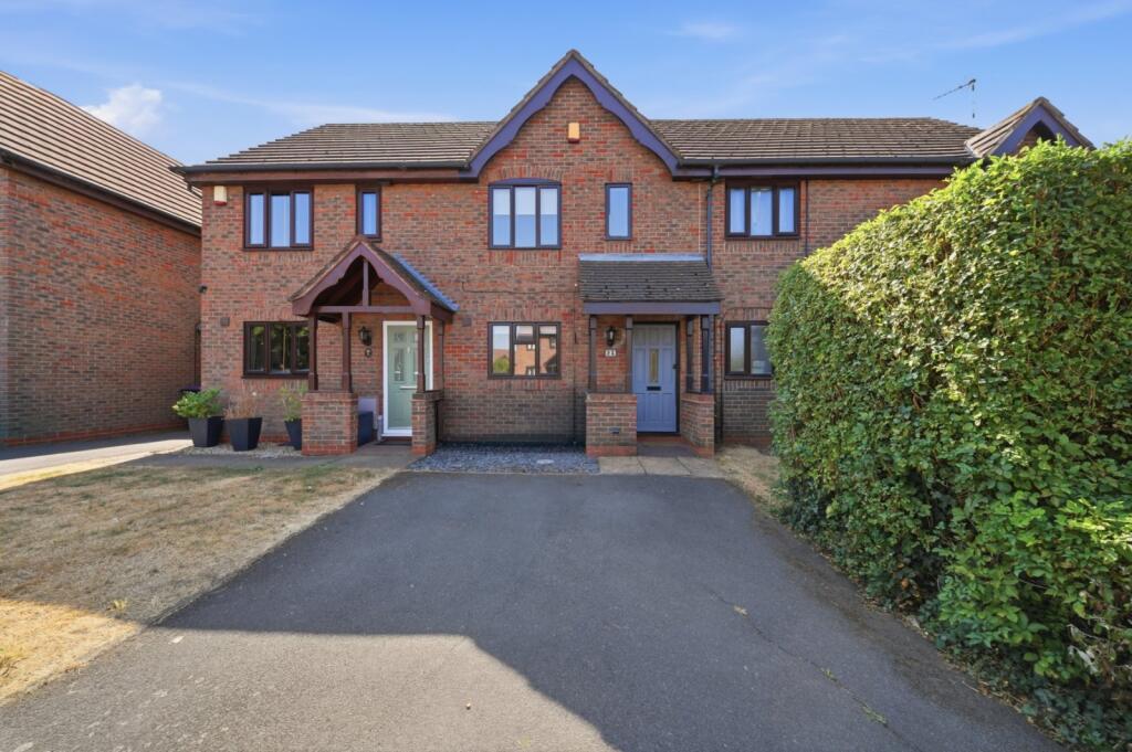 Main image of property: Lindale Close, Gamston, Nottingham, Nottinghamshire, NG2