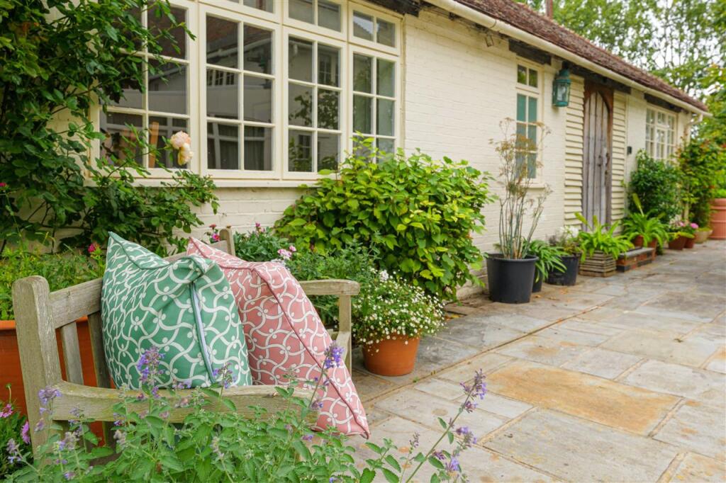 Main image of property: The Cottage, The Old Rectory, Faversham