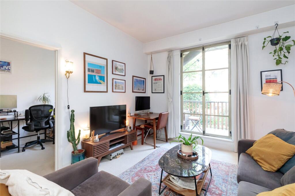 Main image of property: The Circle, 
Queen Elizabeth Street, SE1