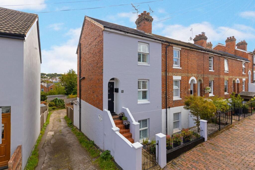 Main image of property: Queens Road, Tunbridge Wells, TN4