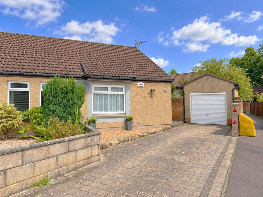 Main image of property: 4 Argyll Court, Kinross, KY13