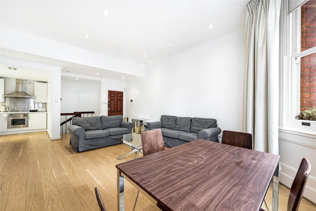 Main image of property: Pont Street, Kensington And Chelsea, London, SW1X