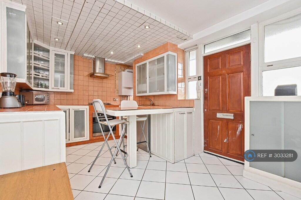 Main image of property: Custance House, London, N1