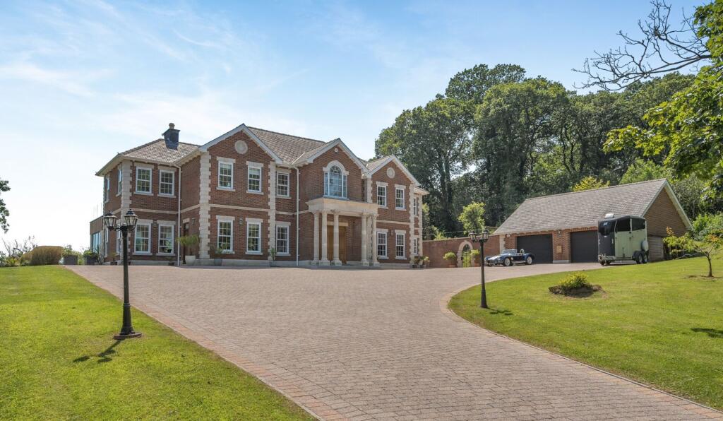 Main image of property: Pen-Y-Fai, Bridgend, CF31